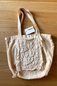 A&C SHOPPER BETH DITO & MARIA LASSNIG