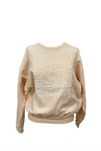 SWEATER RESTING COUPLE / STILLNESS