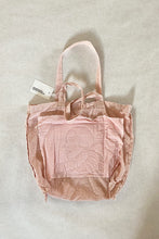 A&C SHOPPER TINA TURNER & ELISA SCIAPARELLI