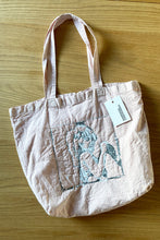 A&C SHOPPER TINA TURNER & ELISA SCIAPARELLI